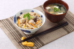 五目炊き込みご飯