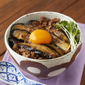 日の出みりんのレシピ 茄子の照り焼き丼