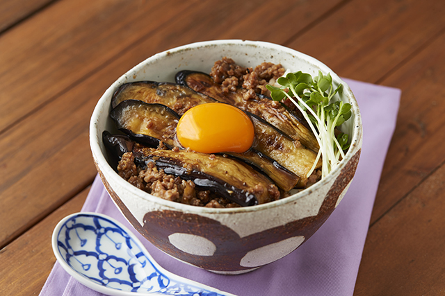 日の出みりんのレシピ 茄子の照り焼き丼