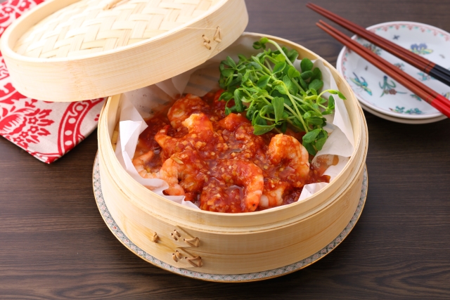 せいろでエビチリ